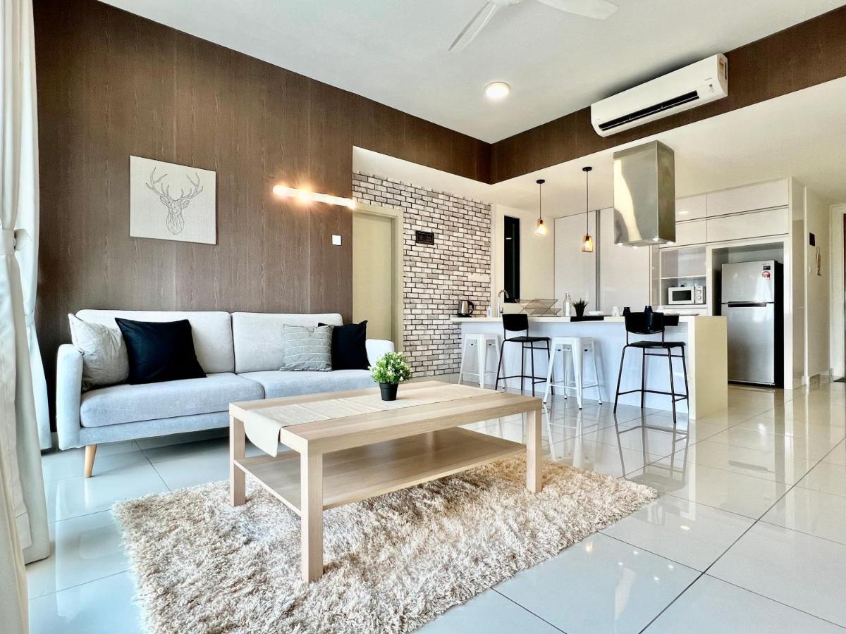 Royale Cottage Midvalley Netflix Pools 4 Pax ยะโฮร์บาห์รู ภายนอก รูปภาพ